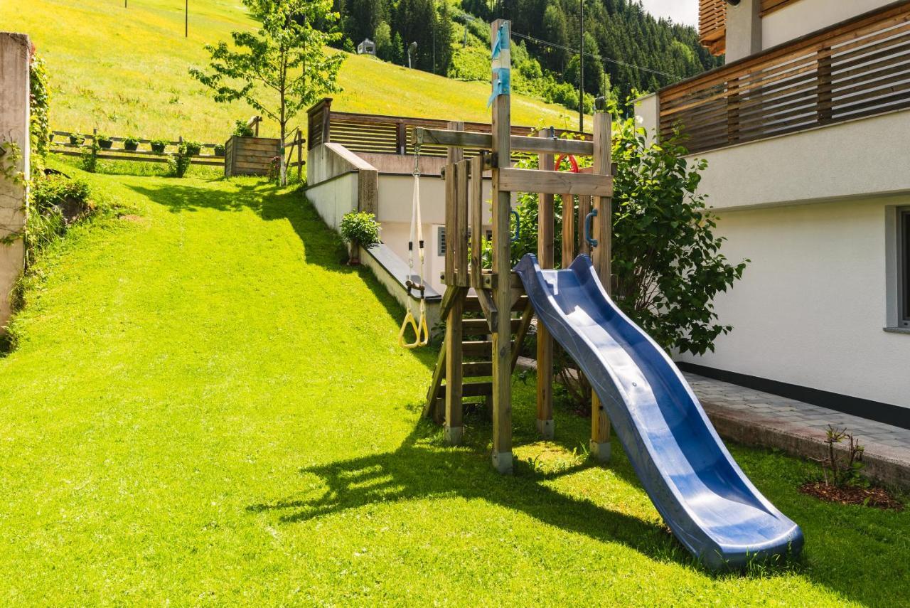 Haus Sabrina - Ferienwohnungen Saalbach-Hinterglemm Luaran gambar